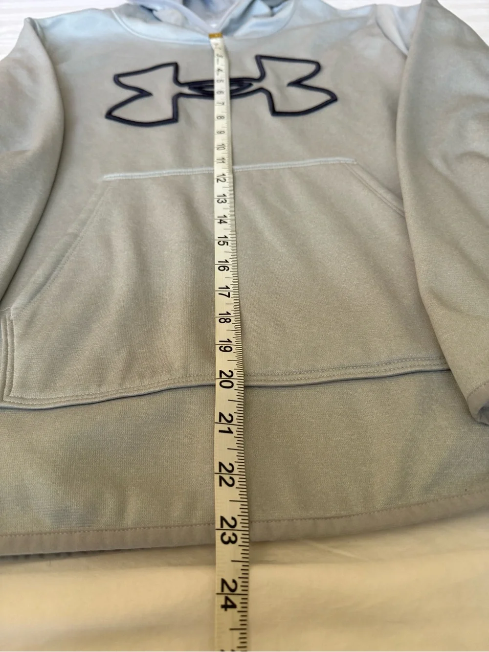 Under Armour Men's Light Gray Hooded Sweatshirt Size L